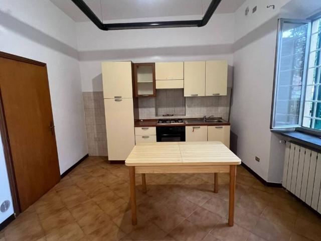 Appartamento in vendita a Agliana, Toscana