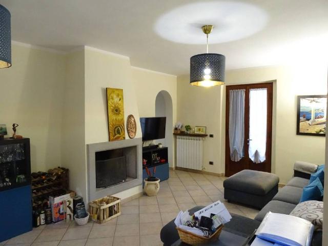Appartamento in vendita a Agliana, Toscana