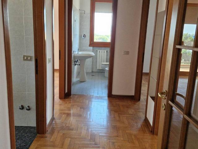 Appartamento in vendita a Agliana, Toscana