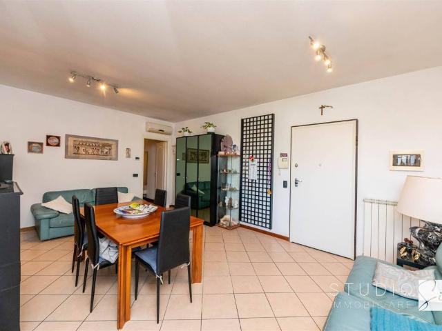 Appartamento in vendita a Agliana, Toscana