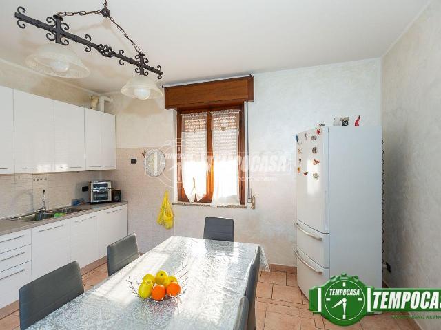Appartamento in vendita a Agnadello, Lombardia