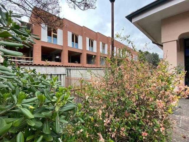 Appartamento in vendita a Agrate Brianza, Lombardia