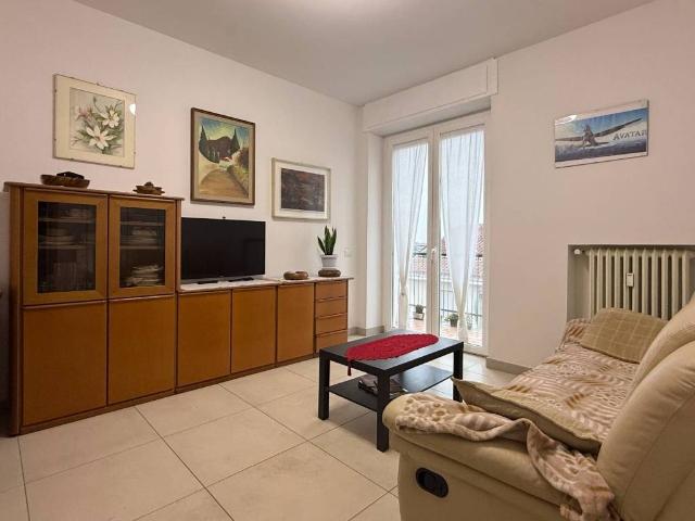 Appartamento in vendita a Agrate Brianza, Lombardia