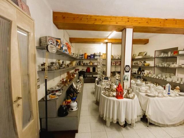 Appartamento in vendita a Agrate Brianza, Lombardia