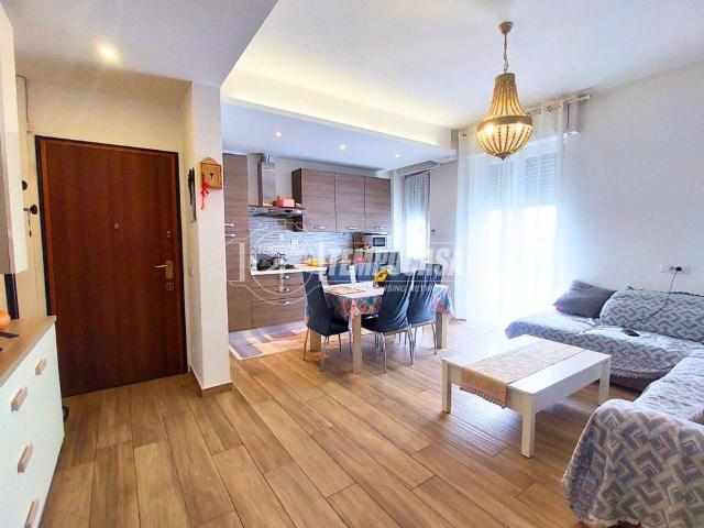 Appartamento in vendita a Agrate Brianza, Lombardia