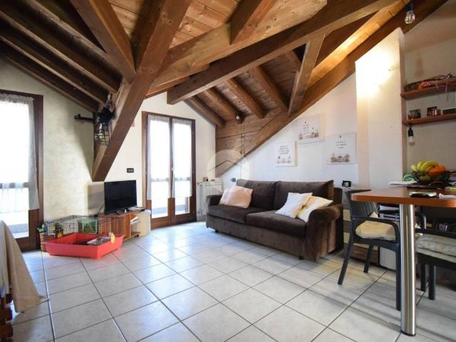 Appartamento in vendita a Agrate Brianza, Lombardia