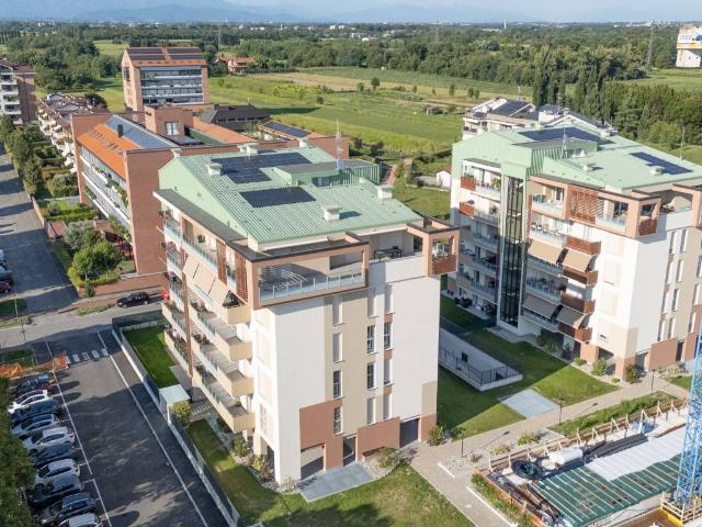 Appartamento in vendita a Agrate Brianza, Lombardia