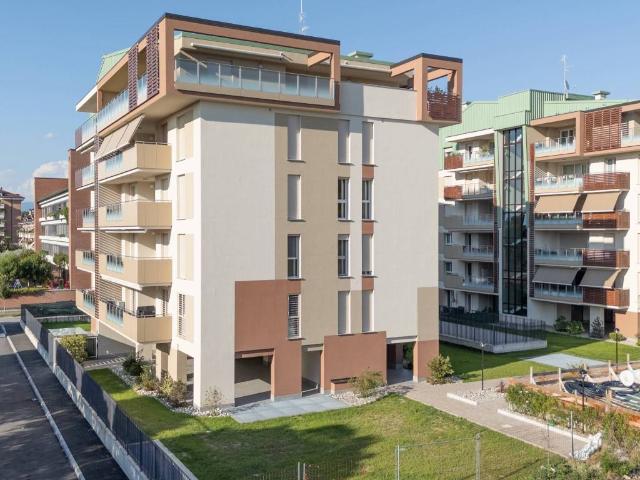 Appartamento in vendita a Agrate Brianza, Lombardia