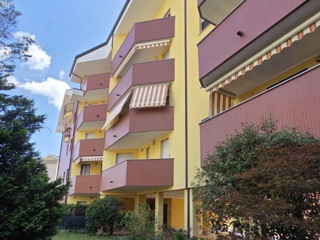 Appartamento in vendita a Omate, Agrate Brianza