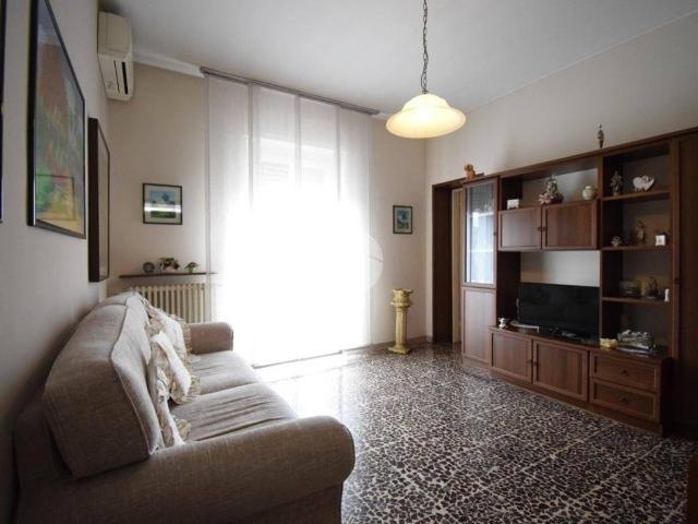 Appartamento in vendita a Agrate Brianza, Lombardia