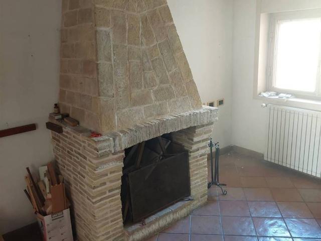 Appartamento in vendita a Quadrivio Spinasanta, Agrigento