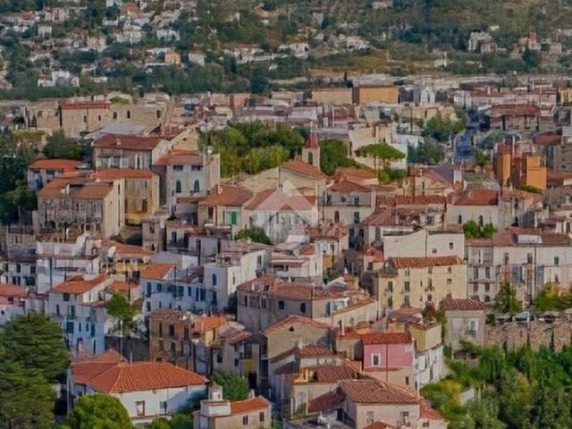 Appartamento in vendita a Borgo Medievale, Agropoli