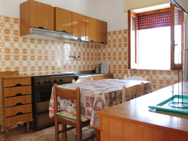 Appartamento in vendita a Laureana Cilento, Campania