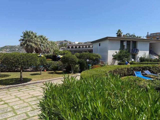 Appartamento in vendita a Agropoli, Campania