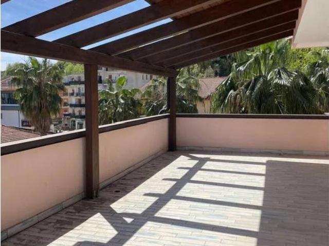 Appartamento in vendita a Agropoli, Campania