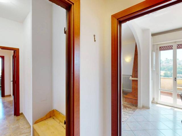 Appartamento in vendita a Marche, Ancona