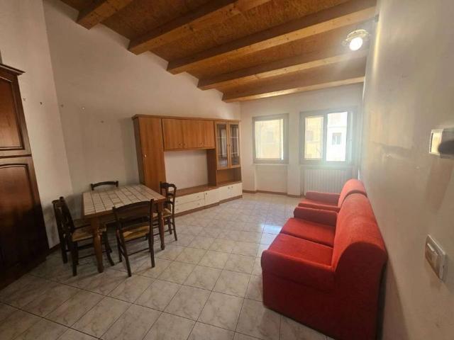 Appartamento in vendita a Marche, Ancona