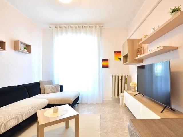 Appartamento in vendita a Aicurzio, Lombardia