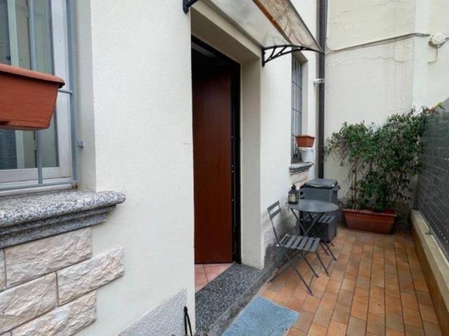 Appartamento in vendita a Aicurzio, Lombardia