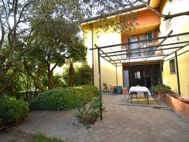 Appartamento in vendita a Aicurzio, Lombardia