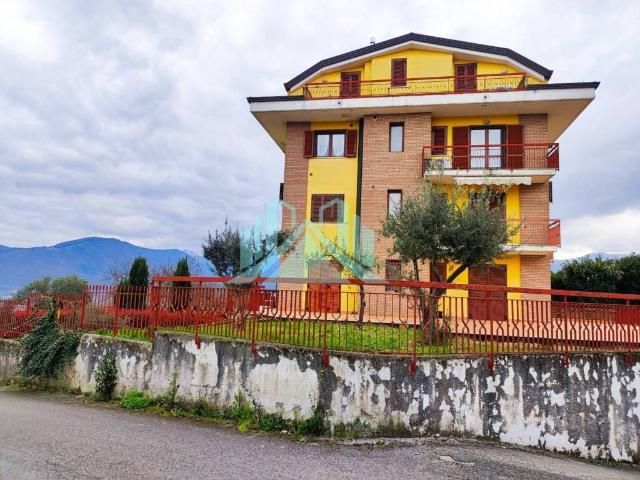 Appartamento in vendita a Aiello Del Sabato, Campania