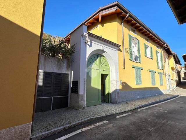 Appartamento in vendita a Airuno, Lombardia