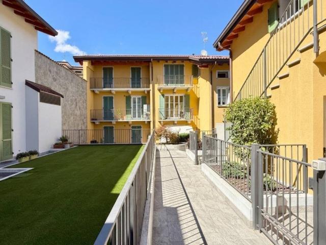 Appartamento in vendita a Airuno, Lombardia