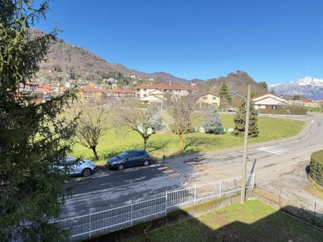 Appartamento in vendita a Airuno, Lombardia