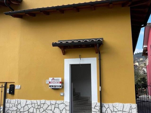 Appartamento in vendita a Alatri, Lazio