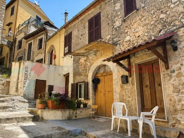 Appartamento in vendita a Centro storico, Alatri