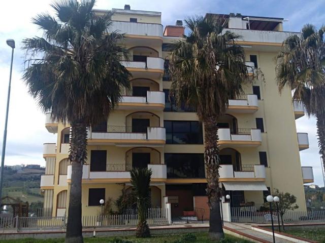 Appartamento in vendita a Villa Fiore, Alba Adriatica