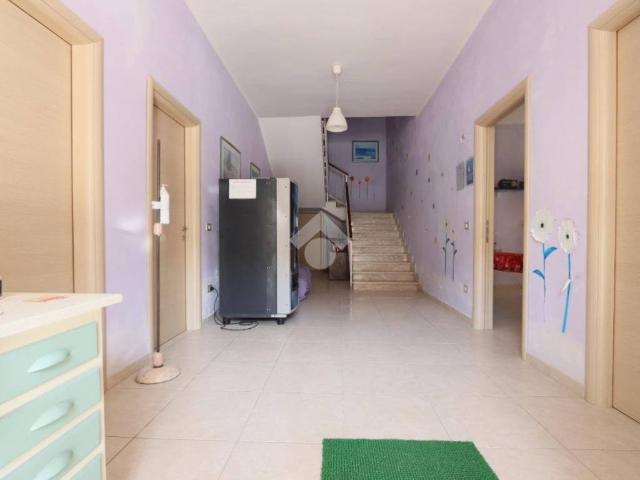 Villa Indipendente in vendita a Alba Adriatica, Teramo