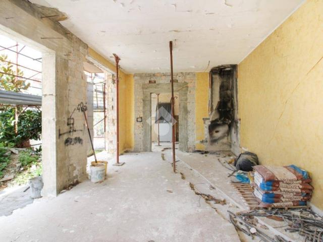 Villa Indipendente in vendita a Unione dei Comuni della Val Vibrata, Alba Adriatica