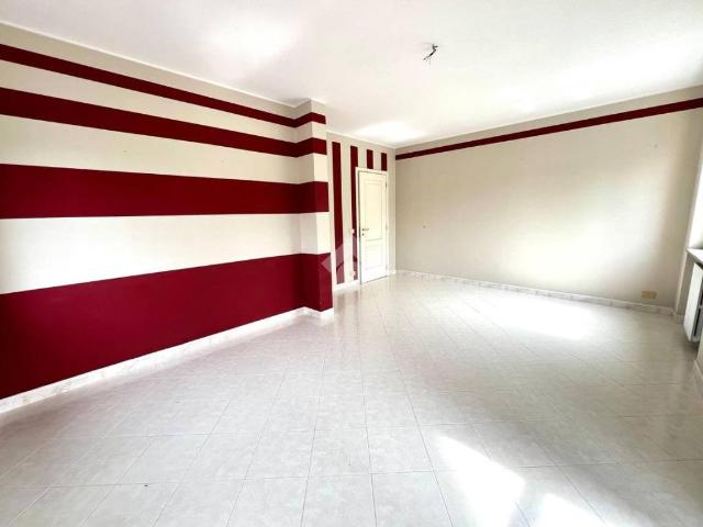 Appartamento in vendita a Alba, Cuneo