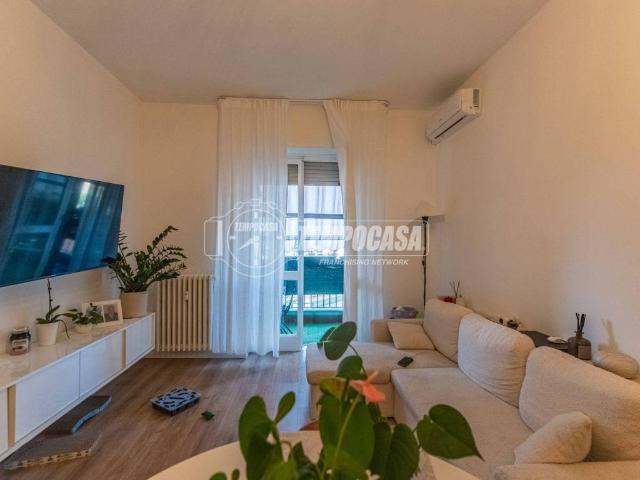 Appartamento in vendita a Albairate, Lombardia