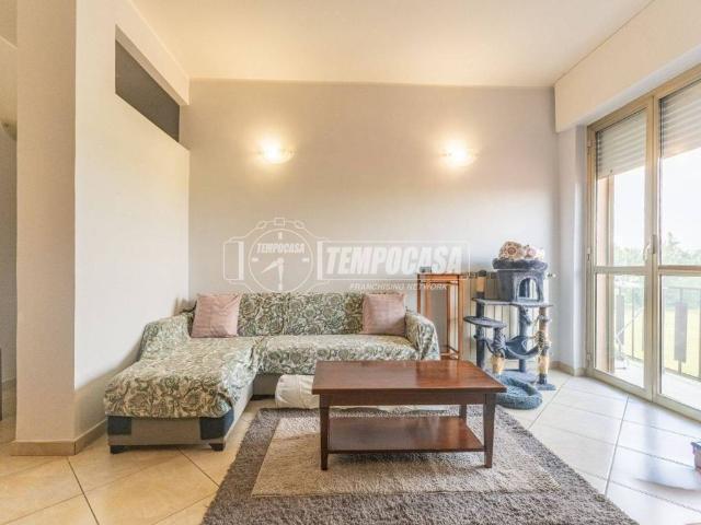 Appartamento in vendita a Albairate, Lombardia