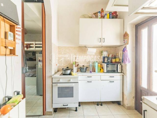 Appartamento in vendita a Albairate, Lombardia