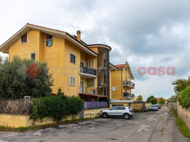 Appartamento in vendita a Roma Capitale, Lazio
