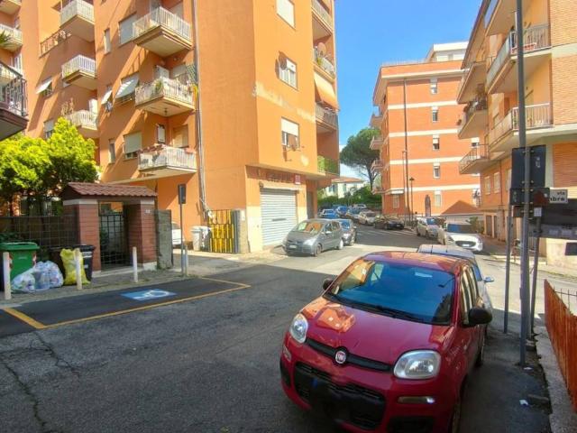 Appartamento in vendita a Roma Capitale, Lazio