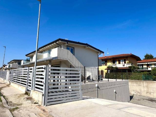 Appartamento in vendita a Brugali, Albano Sant'Alessandro