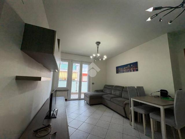 Appartamento in vendita a Albano Sant'alessandro, Lombardia