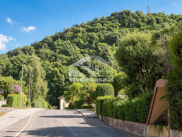 Appartamento in vendita a Albano Sant'alessandro, Lombardia