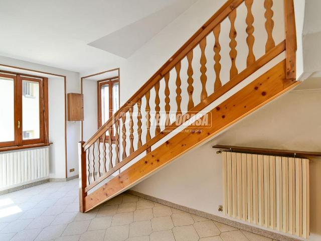 Appartamento in vendita a Carcano, Albavilla