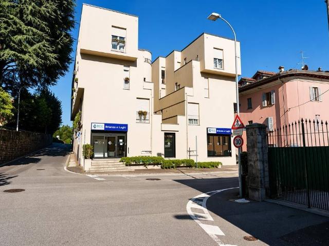 Appartamento in vendita a Carcano, Albavilla