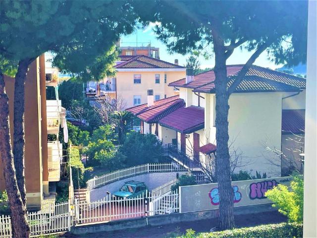 Appartamento in vendita a Albenga, Liguria