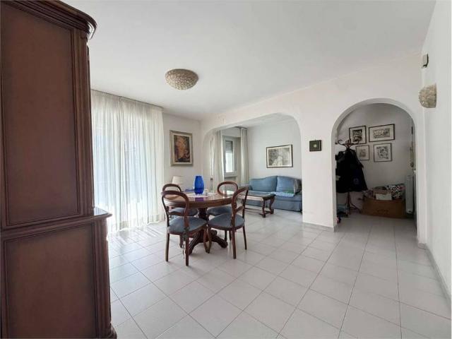 Appartamento in vendita a Vadino, Albenga