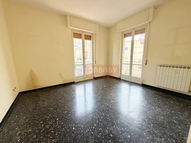 Appartamento in vendita a Albenga, Liguria