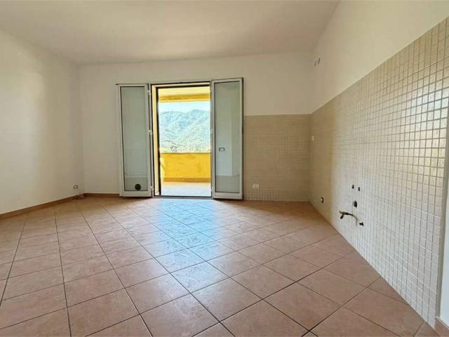 Appartamento in vendita a Bastia, Albenga
