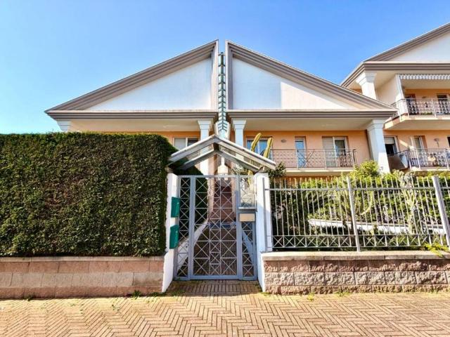 Villa Indipendente in vendita a Vadino, Albenga