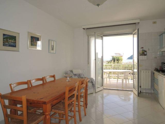 Appartamento in vendita a Vadino, Albenga